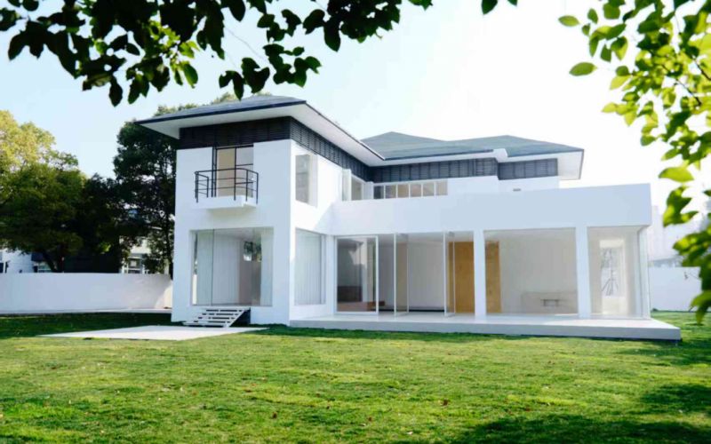 现代极简风白墅